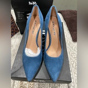 Brand New Coach Waverly Pump size 6.5